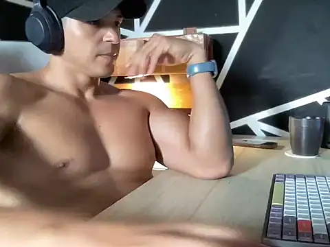 Онлайн чат XXX ChrisMattX