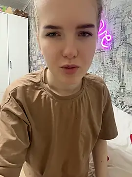 KayShaw Adlı Modelin Canlı XXX Sohbeti