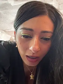 IsabellaMariet Chat XXX in diretta