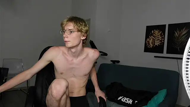 XXX chat uživo modela Dave_Redmond