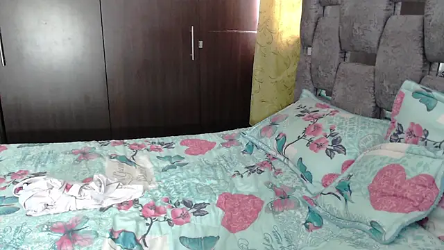 Czat XXX na żywo – sara_hott_1
