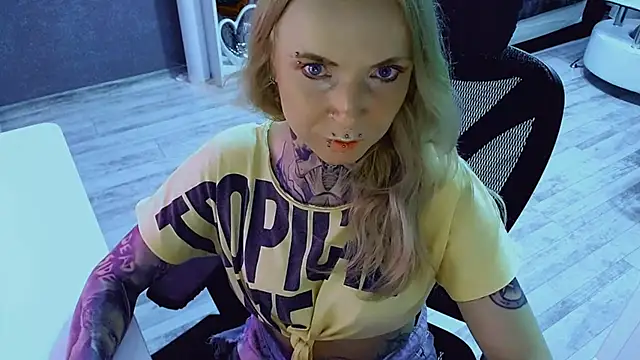 Chat +18 de InesGold ao vivo