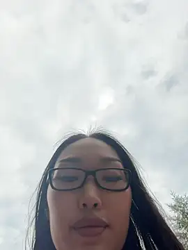trytomakememoam Chat XXX live