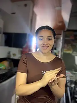 دردشة Veronica_Wins_ الجنسية المباشرة