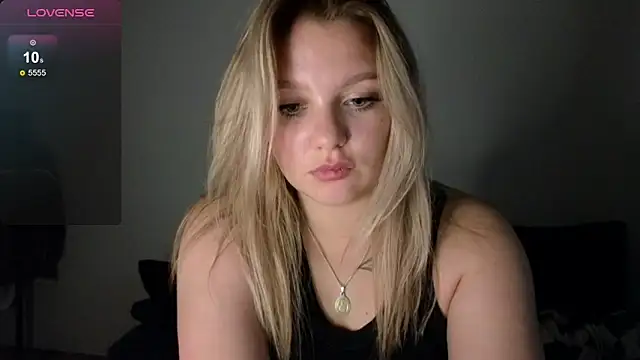 bettyloveu's Live XXX Chat