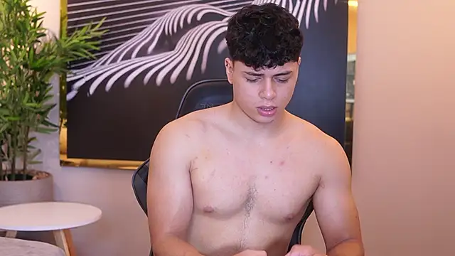 Chat +18 de Ethan_occonor ao vivo