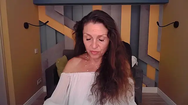צ'אט XXX בשידור חי של EllaLong