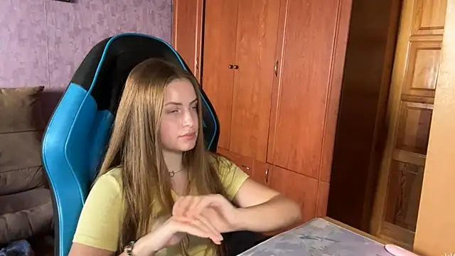 SilkSinner_ Live XXX Chat