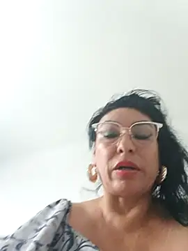 Chat XXX en directo de katysquirtdirty