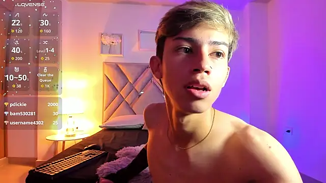 XXX chat uživo modela Baby_noahtt