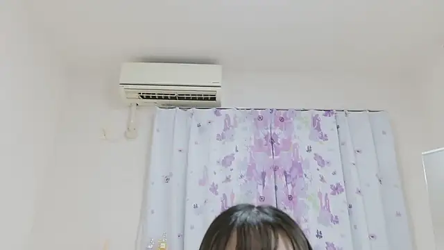 MOE_o0のライブXXXチャット