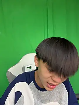 XXX chat uživo modela DD-101