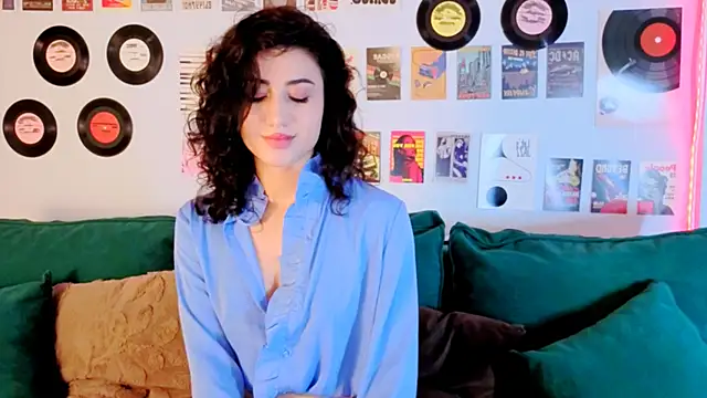 Maya_Rogerss' Live XXX Chat