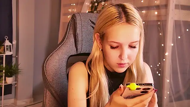 Chatroom XXX en direct de MaoqiBeverly