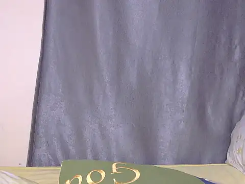 sweet_miah's Live XXX Chat