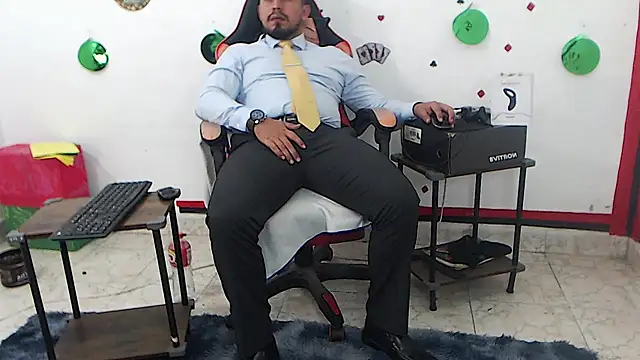 Chat +18 de KalethBigDick ao vivo
