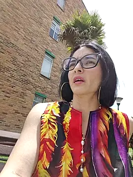 Sam_Sara Adlı Modelin Canlı XXX Sohbeti