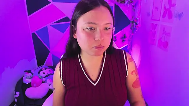 Онлайн чат XXX little_emma0