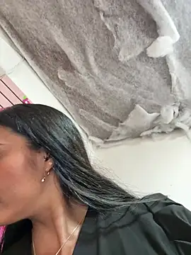 IsabellaMariet Chat XXX in diretta
