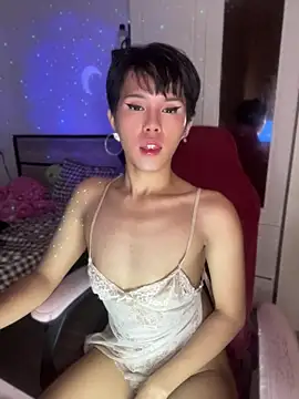 دردشة Plaxxxtique الجنسية المباشرة