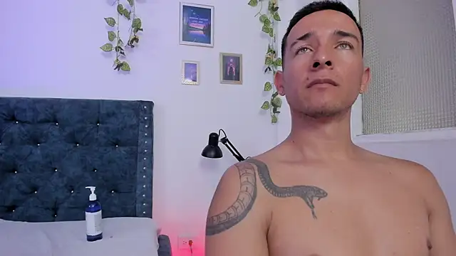 scarlett_777_dante 现场XXX聊天