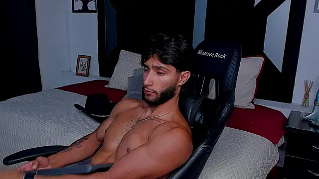 Emmet_CollinsJS Chat XXX live