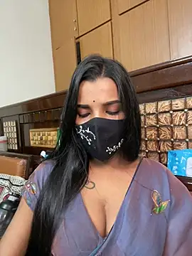 Chat +18 de its_ur_flora ao vivo