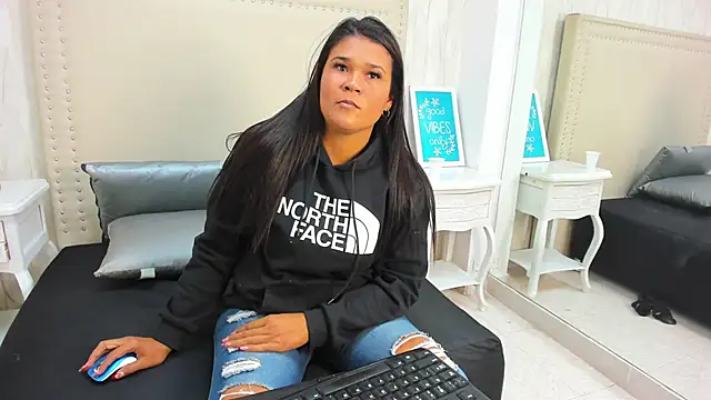 chantalle_aura01 live XXX chat