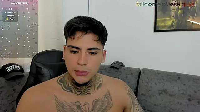 sweetlatinoboy live XXX chat