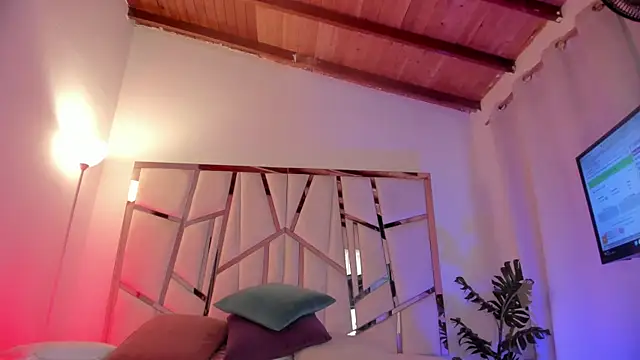 sharon_skiinny's Live XXX Chat