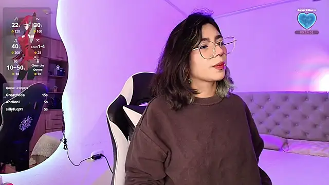 Chat XXX en directo de Alejaa_storm