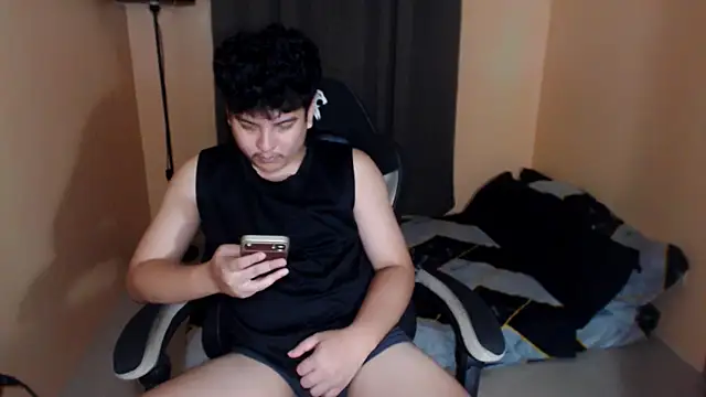 Prince_Killian Live XXX-Chat
