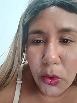 brown_halos' Live XXX Chat