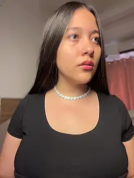 Nhefertary's Live XXX Chat