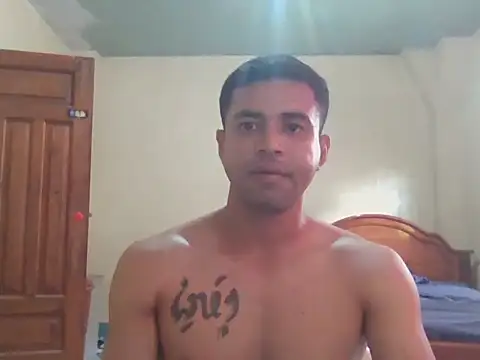 User_02_ live XXX chat