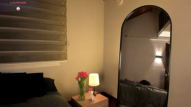 MERIDA_TAYLOR élő XXX-chatje