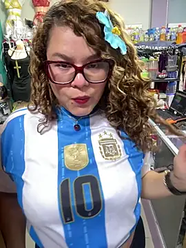 Chat XXX en directo de ROSALIASSHOP