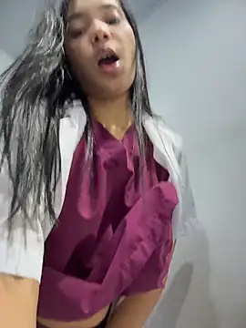 Kinky_DoctorX 라이브 XXX 채팅