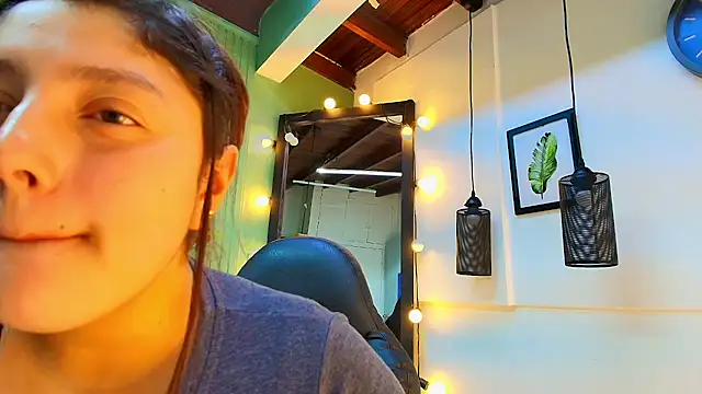 Chat +18 de george_jonnes ao vivo