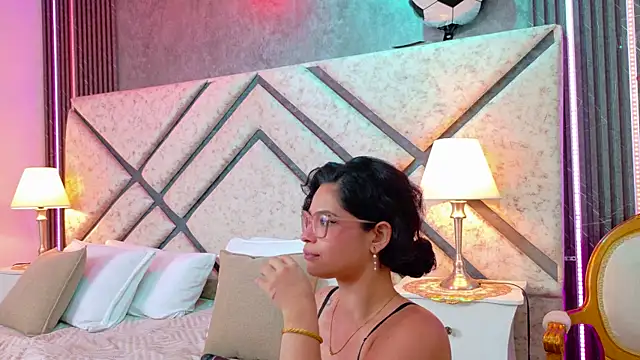 Show de KasiaHall na webcam