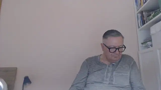 YOU6me Live XXX-chat