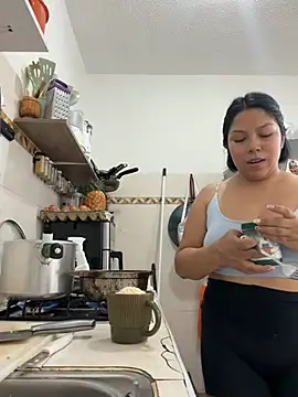 Chat +18 de ISABELLA__LUNA ao vivo