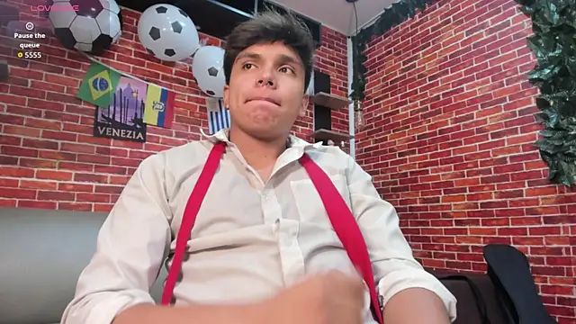 Chat +18 de Thiago_Kozak ao vivo