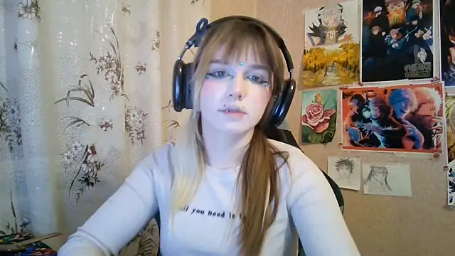 Chat +18 de MilaTyan ao vivo