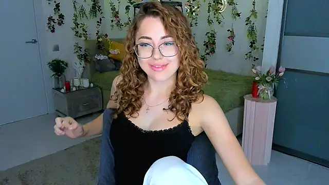 Chatroom XXX en direct de SereneFlame