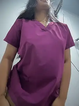 Czat XXX na żywo – Kinky_DoctorX