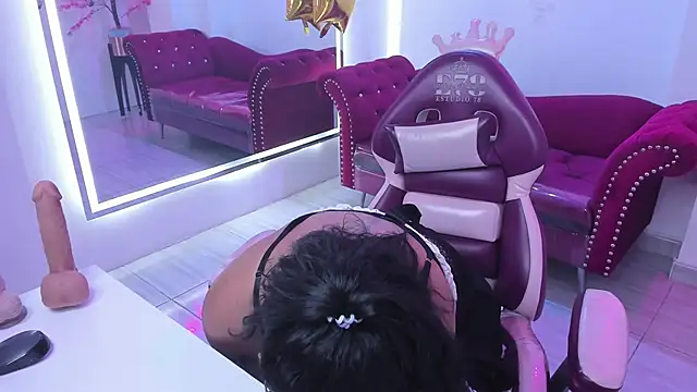 Isabella_rows 现场XXX聊天