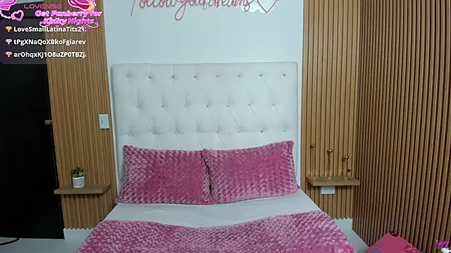 GreciaEvanss Chat XXX in diretta