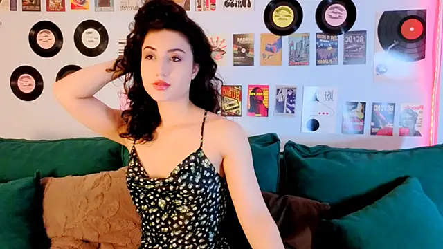 Maya_Rogerss' Live XXX Chat