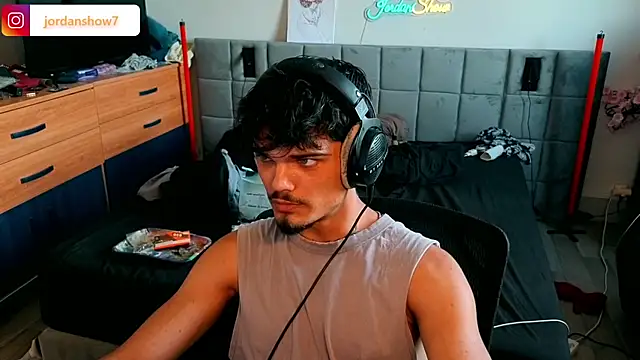 Chat +18 de JordanShow ao vivo